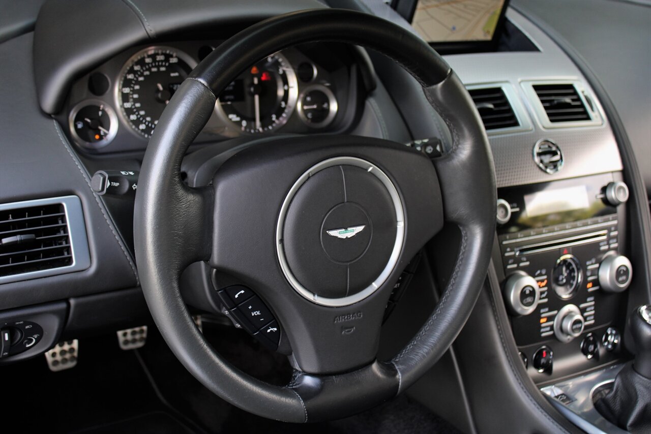 2010 Aston Martin V8 Vantage   - Photo 21 - Stuart, FL 34997