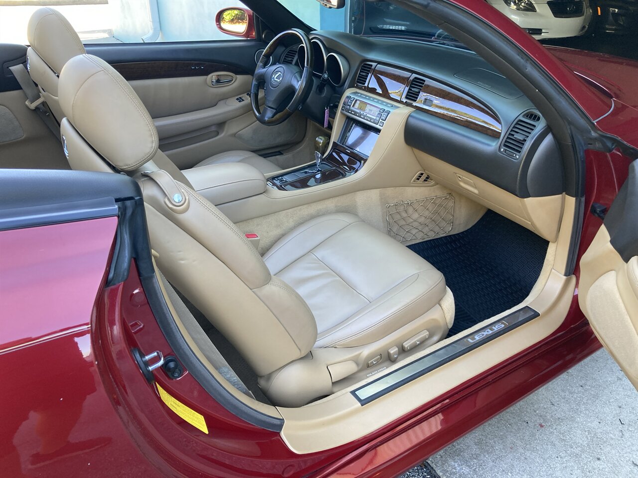 2007 Lexus SC 430 - Photo 17 - Stuart, FL 34997