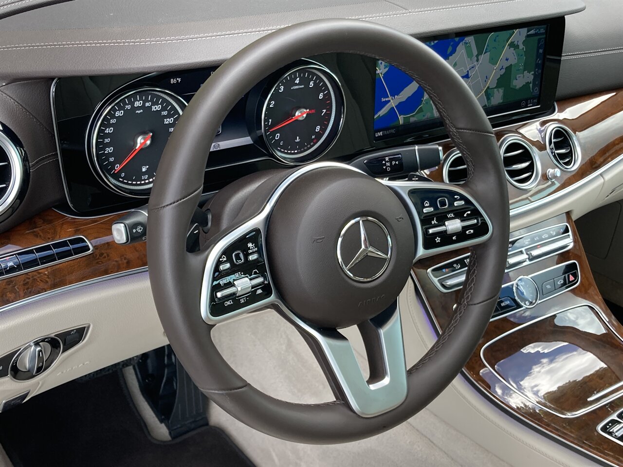 2019 Mercedes-Benz E 450 4MATIC   - Photo 24 - Stuart, FL 34997