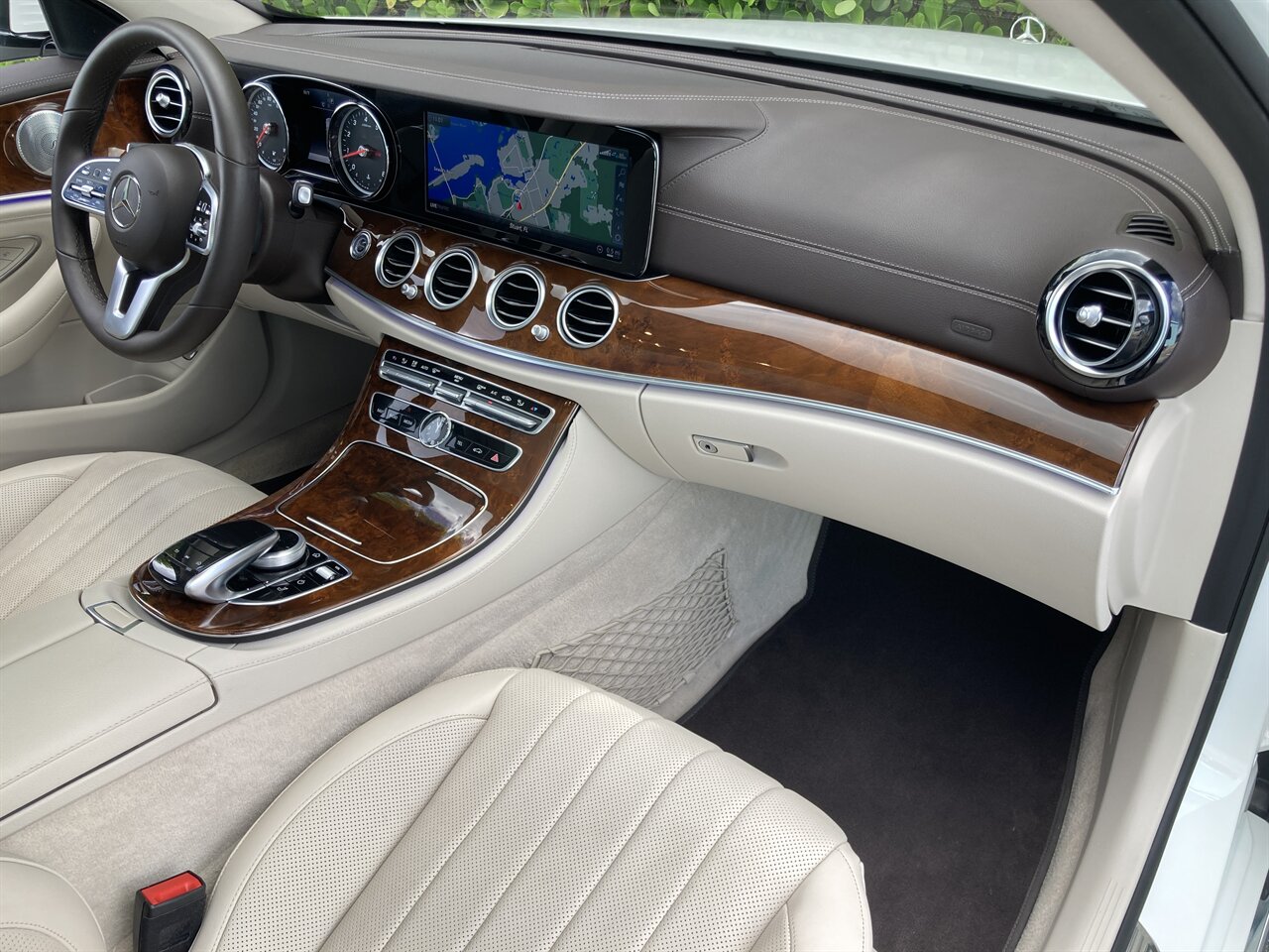 2019 Mercedes-Benz E 450 4MATIC   - Photo 23 - Stuart, FL 34997