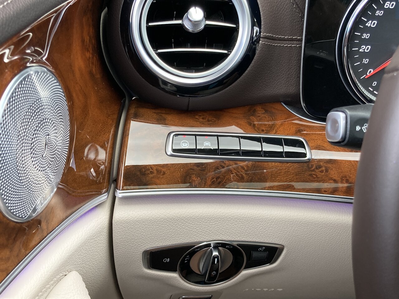2019 Mercedes-Benz E 450 4MATIC   - Photo 25 - Stuart, FL 34997