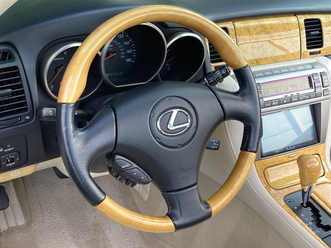 2005 Lexus SC 430   - Photo 20 - Stuart, FL 34997
