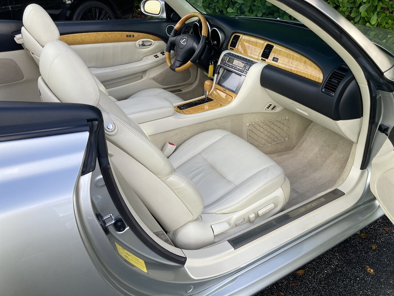 2005 Lexus SC 430   - Photo 17 - Stuart, FL 34997