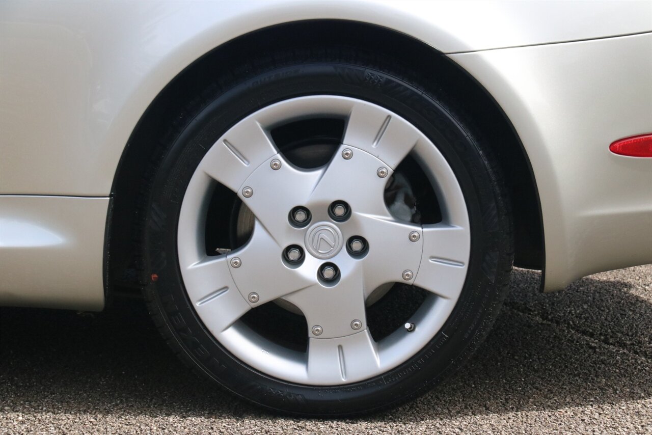 2005 Lexus SC 430   - Photo 14 - Stuart, FL 34997
