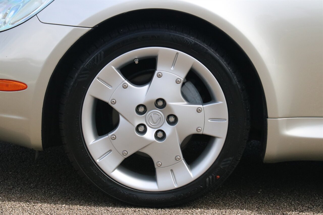 2005 Lexus SC 430   - Photo 13 - Stuart, FL 34997