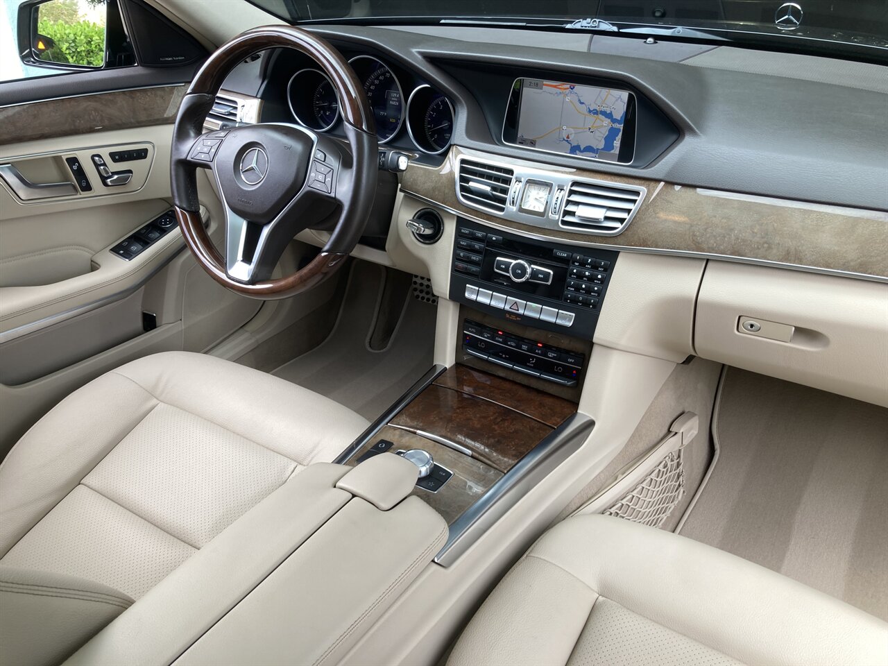2014 Mercedes-Benz E 350 Luxury 4MATIC - Photo 2 - Stuart, FL 34997