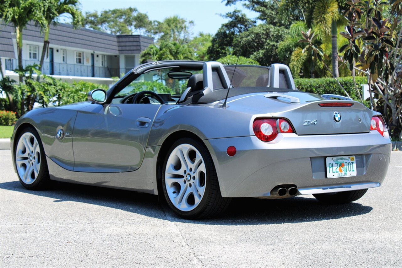 2005 BMW Z4 3.0i   - Photo 12 - Stuart, FL 34997