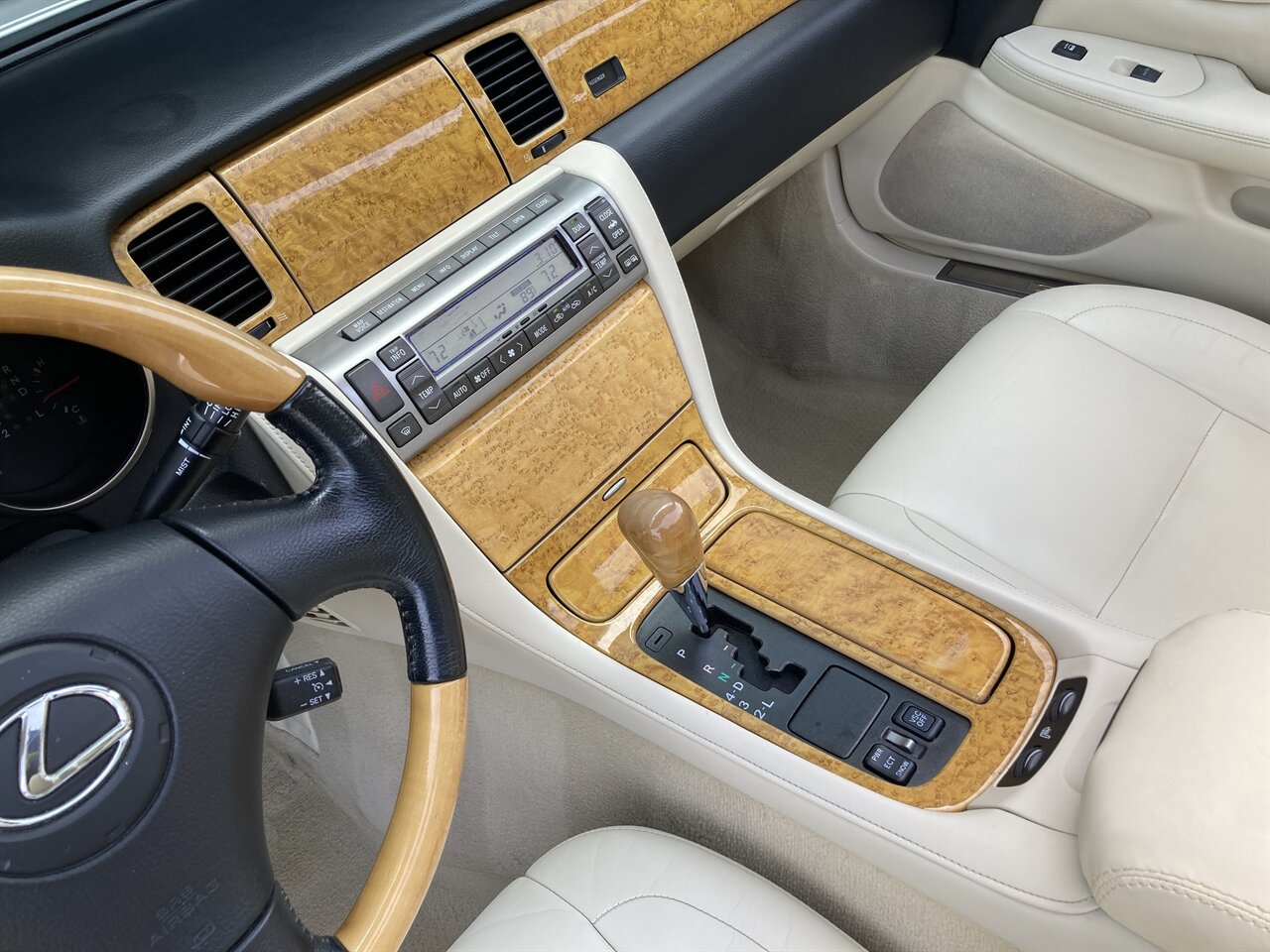 2005 Lexus SC 430 - Photo 25 - Stuart, FL 34997