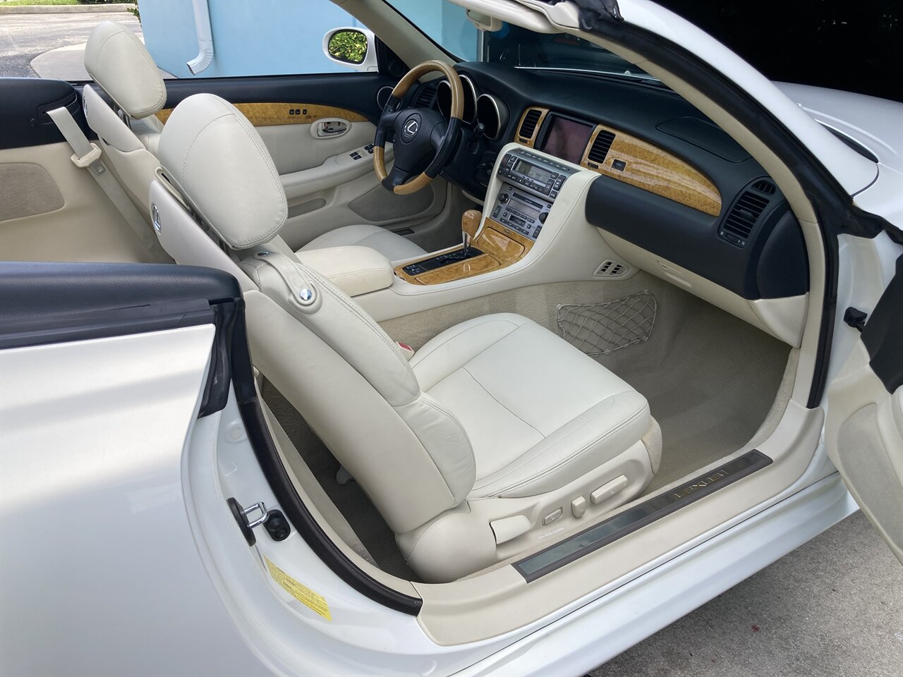 2005 Lexus SC 430 - Photo 19 - Stuart, FL 34997