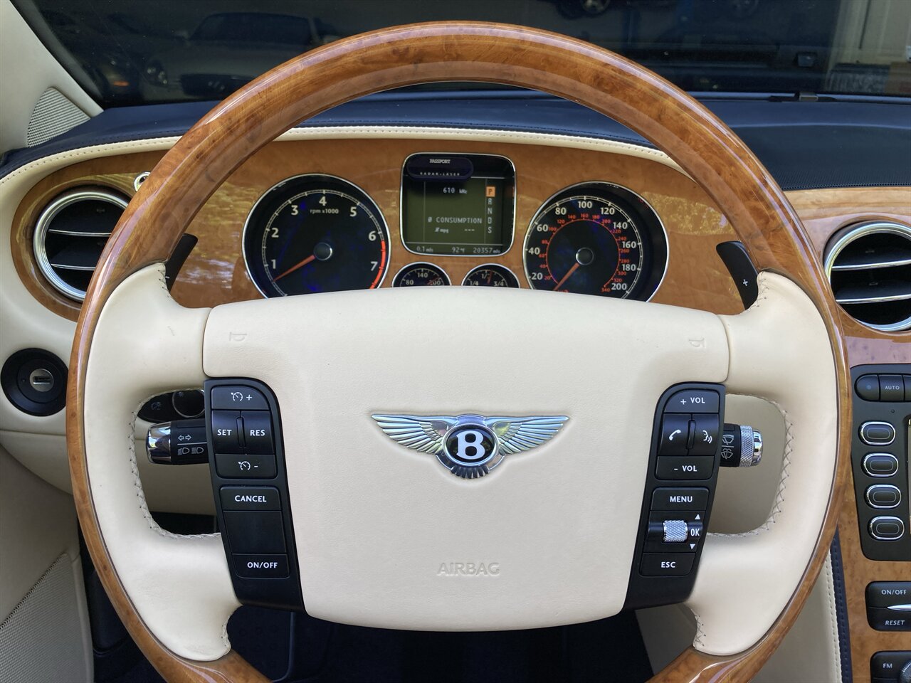 2010 Bentley Continental GTC Speed   - Photo 22 - Stuart, FL 34997