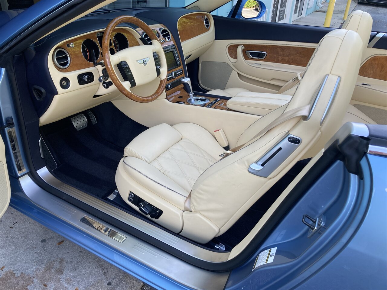 2010 Bentley Continental GTC Speed   - Photo 14 - Stuart, FL 34997