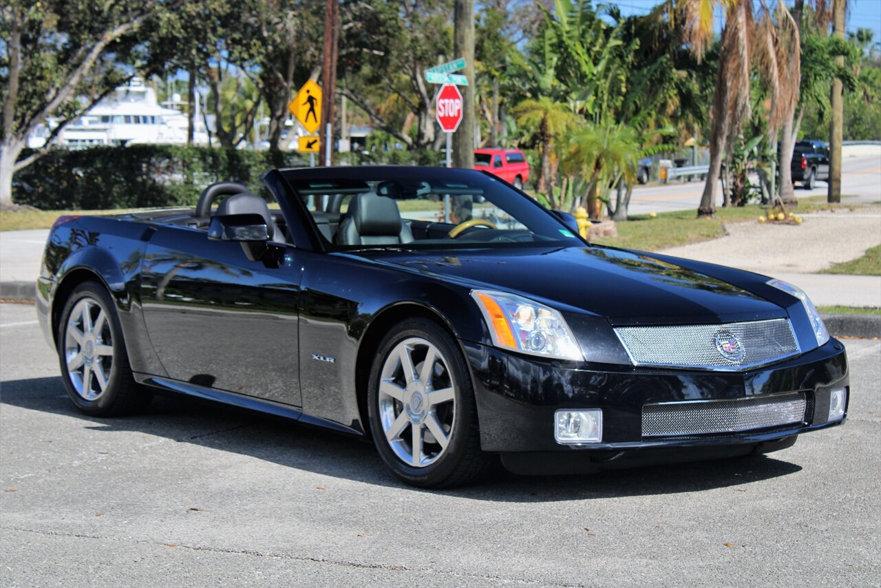 2004 Cadillac XLR   - Photo 10 - Stuart, FL 34997