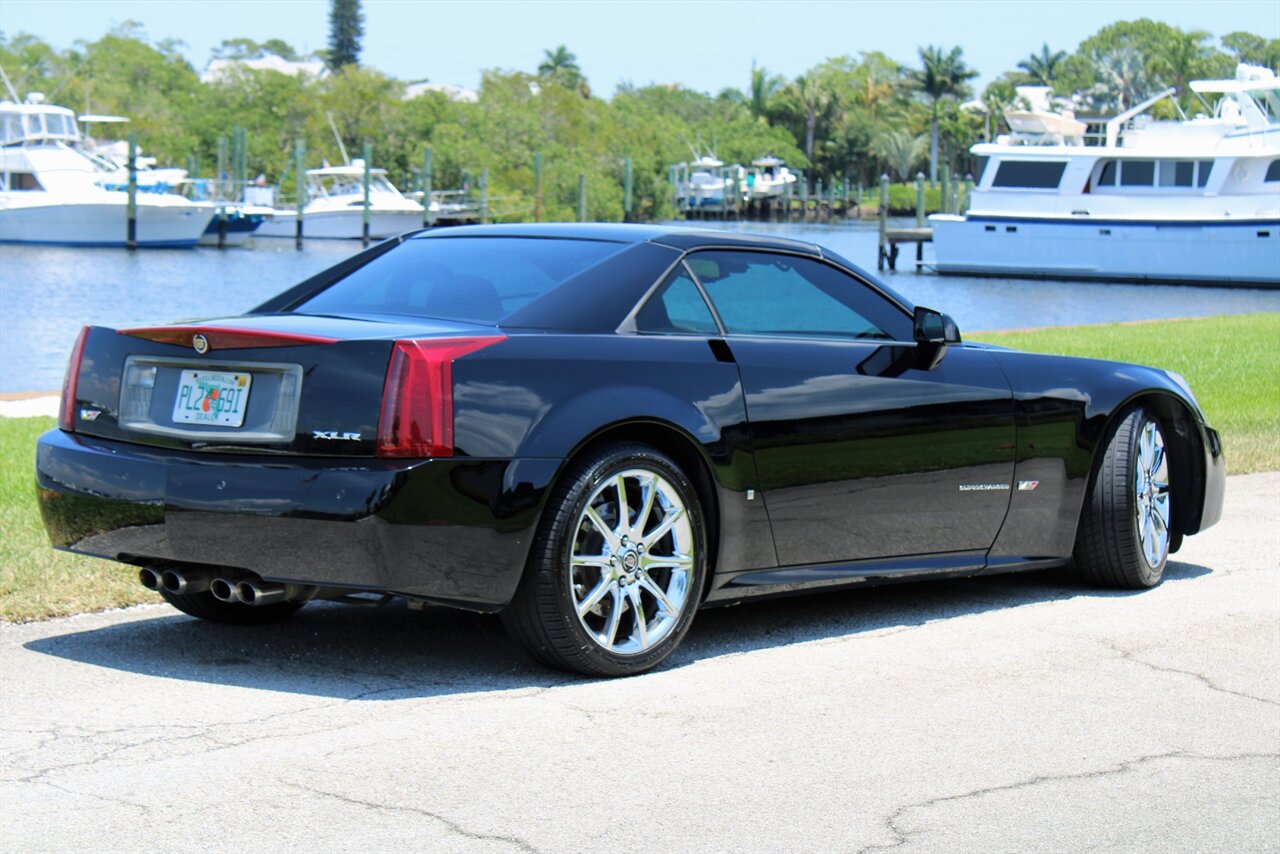 2008 Cadillac XLR-V   - Photo 5 - Stuart, FL 34997