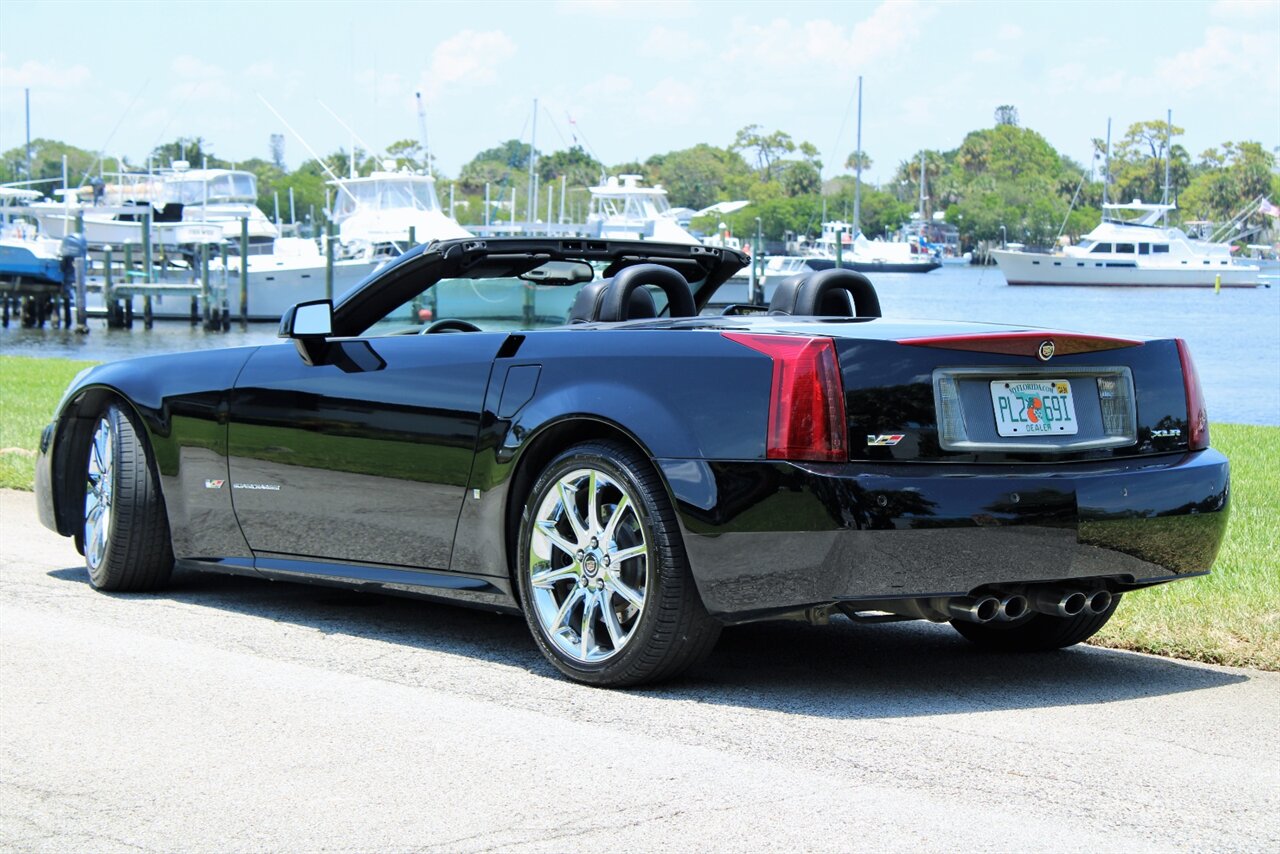 2008 Cadillac XLR-V   - Photo 7 - Stuart, FL 34997