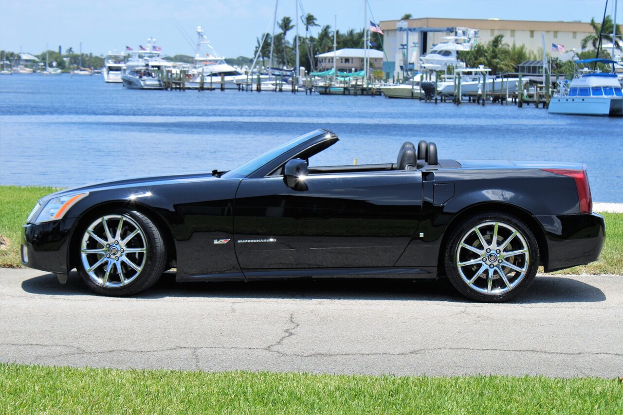 2008 Cadillac XLR-V   - Photo 1 - Stuart, FL 34997