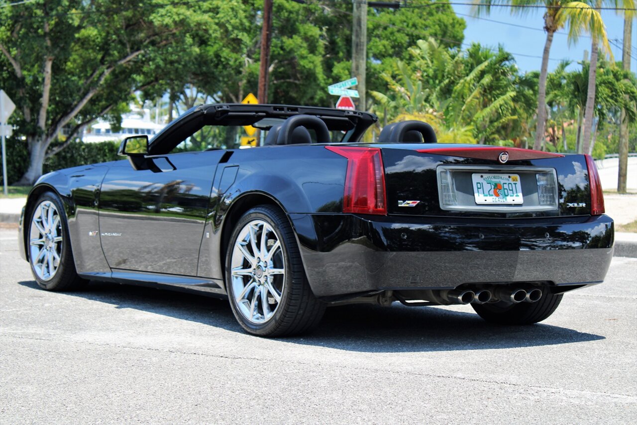 2008 Cadillac XLR-V   - Photo 13 - Stuart, FL 34997