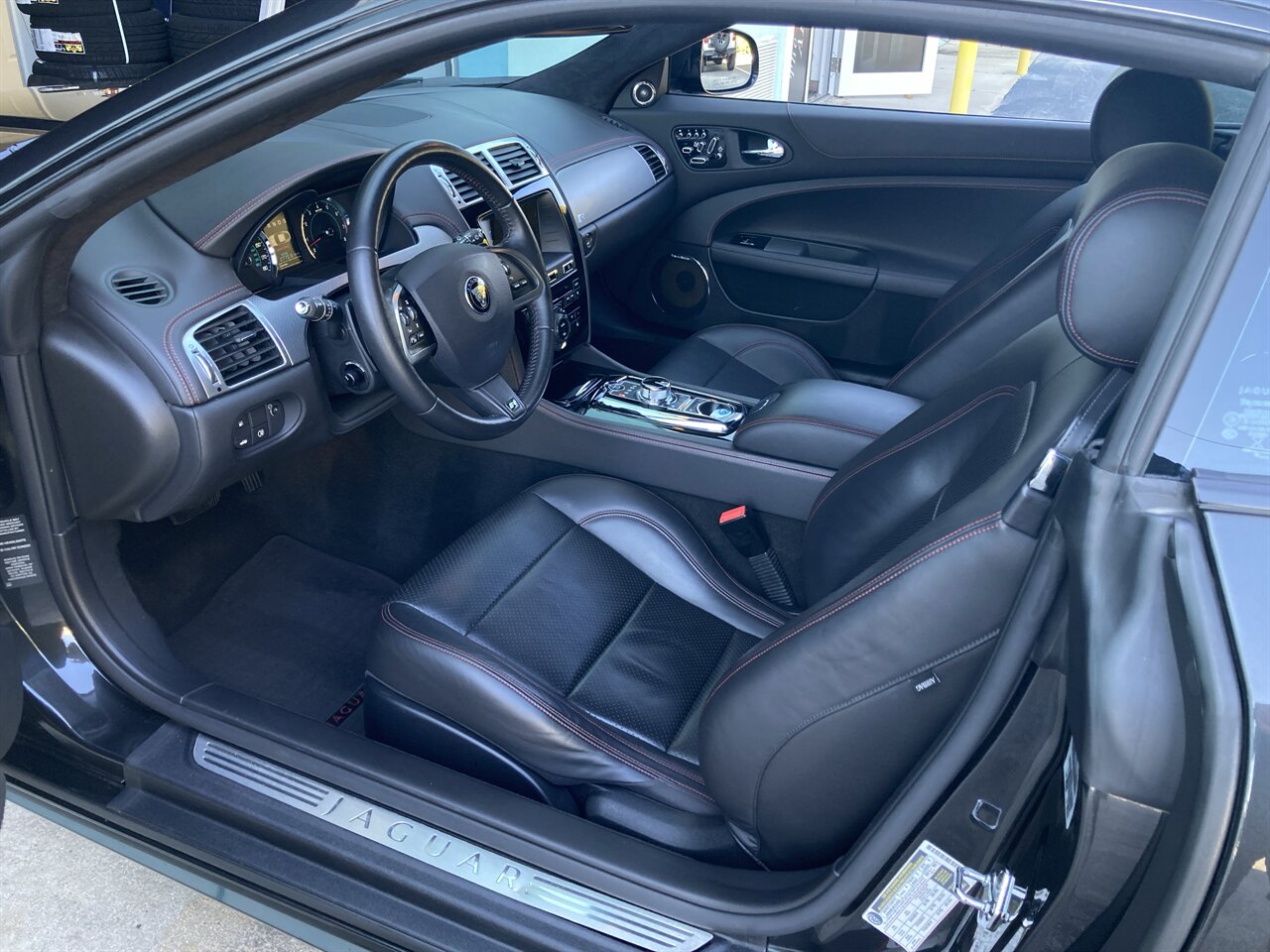 2014 Jaguar XK XKR   - Photo 14 - Stuart, FL 34997