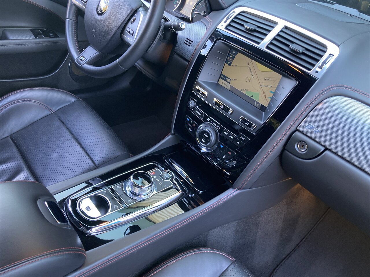 2014 Jaguar XK XKR   - Photo 27 - Stuart, FL 34997