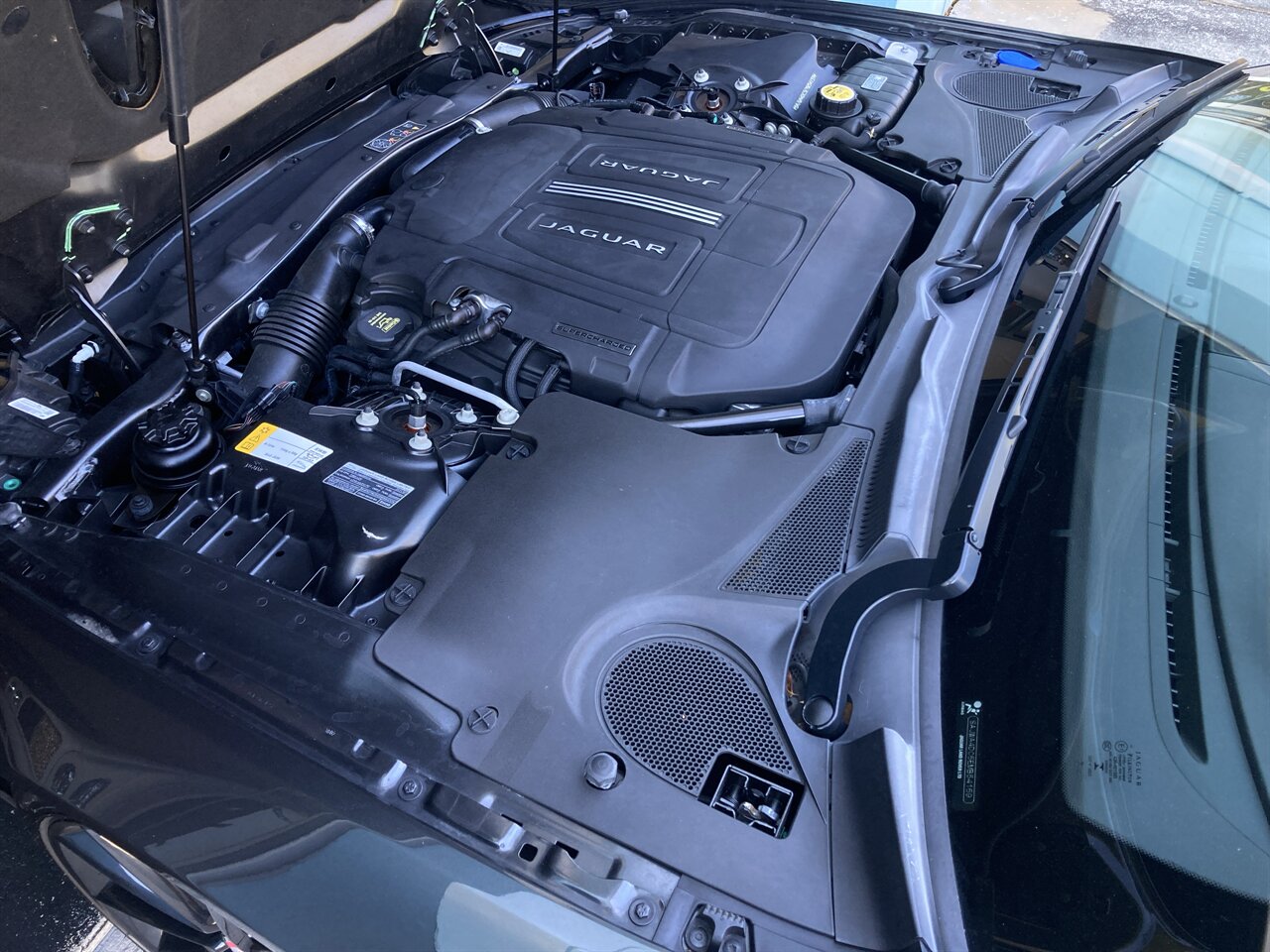 2014 Jaguar XK XKR   - Photo 33 - Stuart, FL 34997