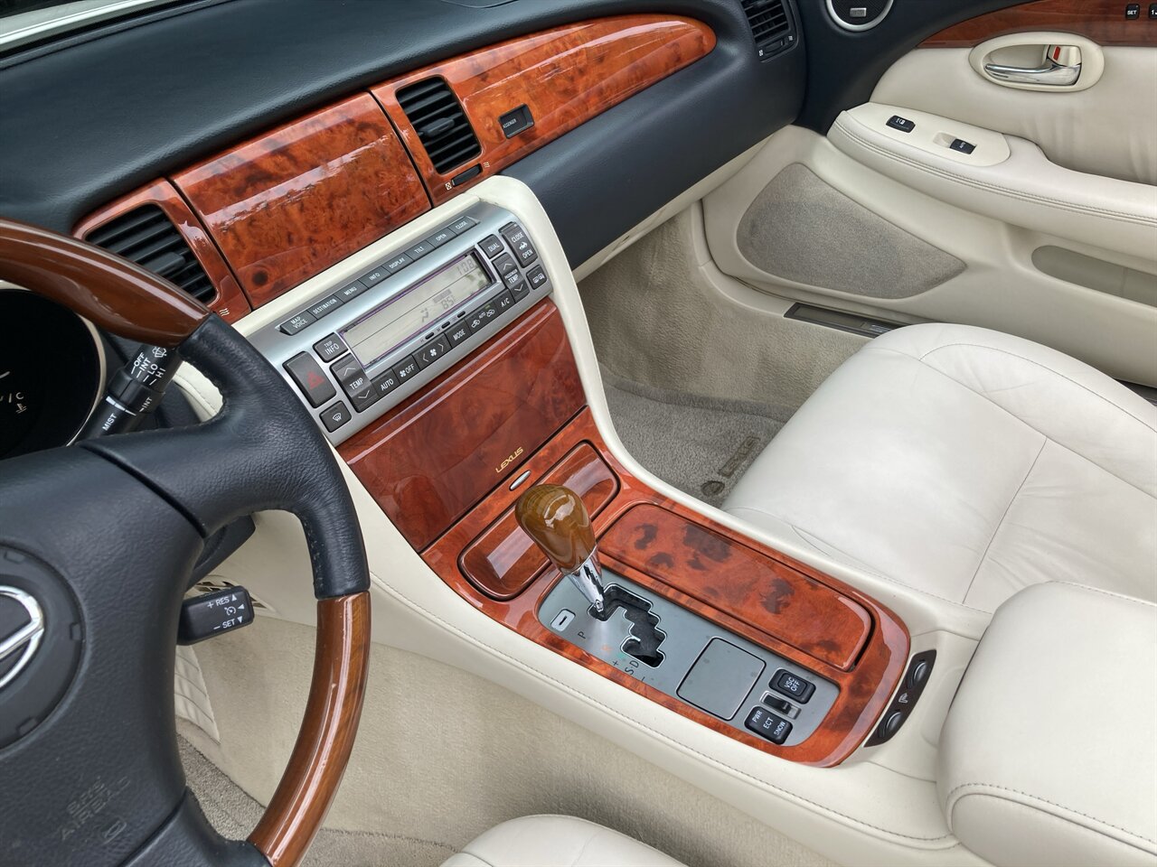 2006 Lexus SC 430   - Photo 23 - Stuart, FL 34997