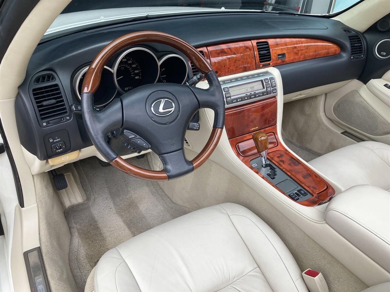 2006 Lexus SC 430   - Photo 18 - Stuart, FL 34997