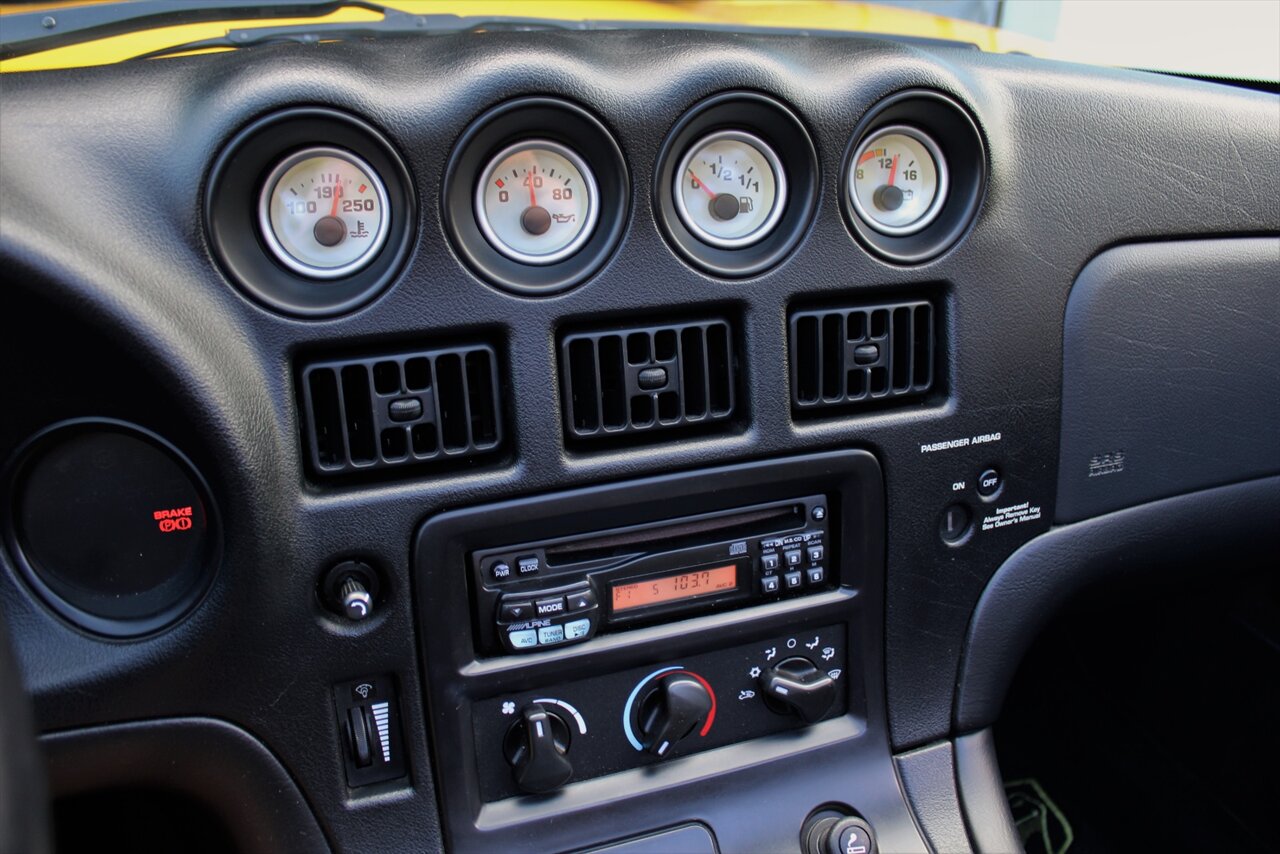 2002 Dodge Viper RT/10   - Photo 24 - Stuart, FL 34997