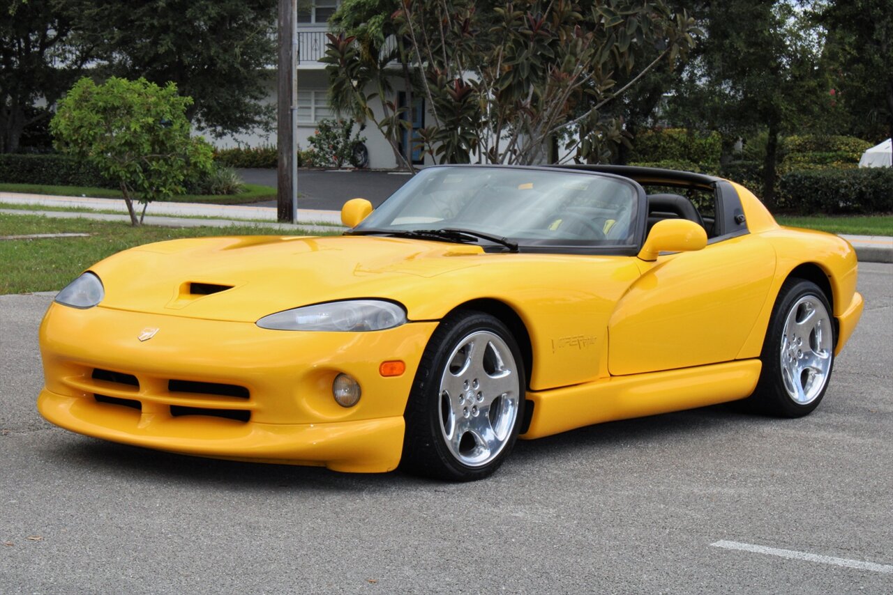 2002 Dodge Viper RT/10   - Photo 11 - Stuart, FL 34997