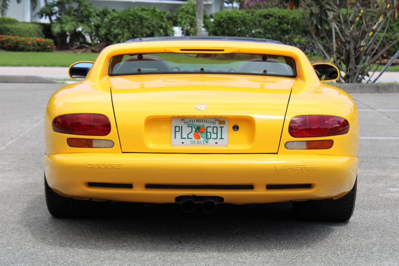 2002 Dodge Viper RT/10   - Photo 9 - Stuart, FL 34997