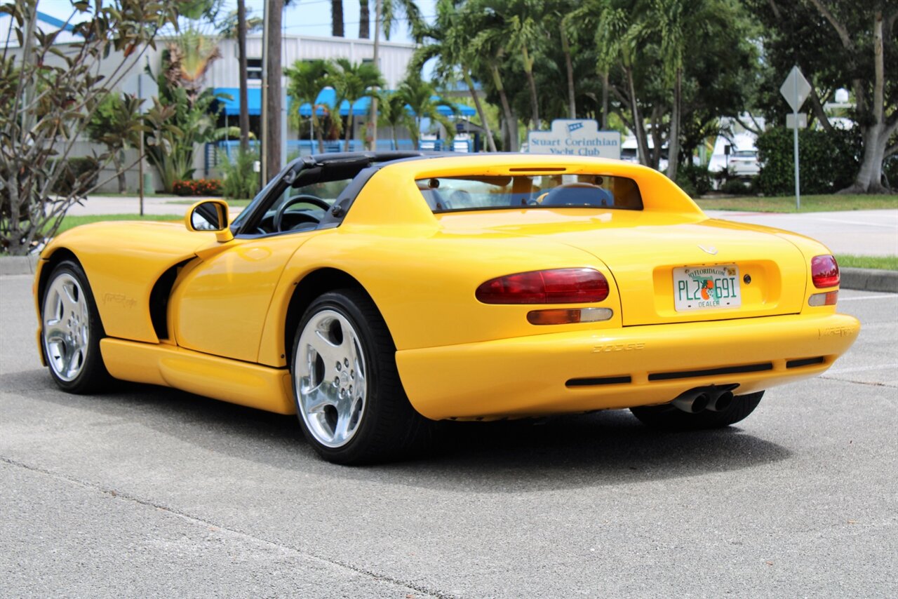 2002 Dodge Viper RT/10   - Photo 12 - Stuart, FL 34997