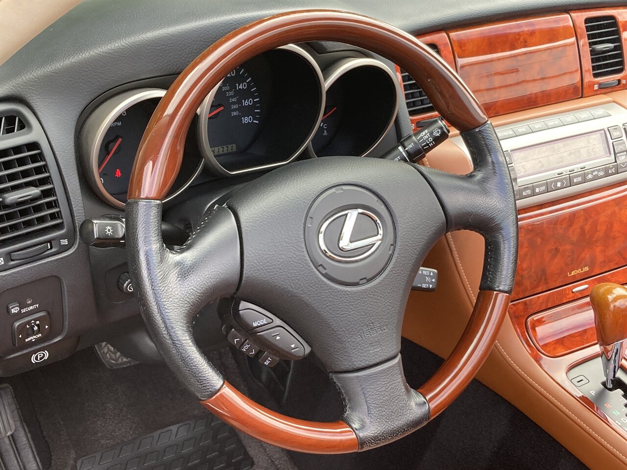 2005 Lexus SC 430   - Photo 20 - Stuart, FL 34997