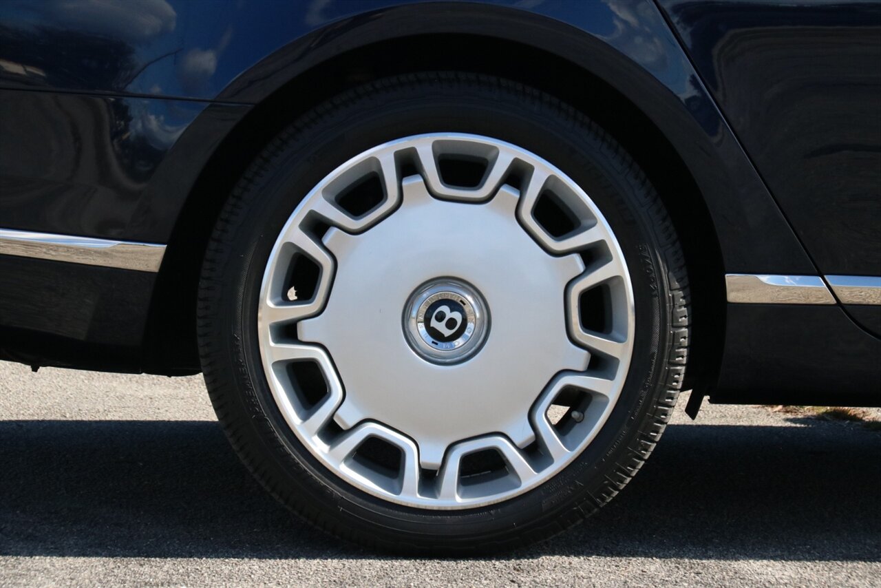 2016 Bentley Mulsanne   - Photo 54 - Stuart, FL 34997