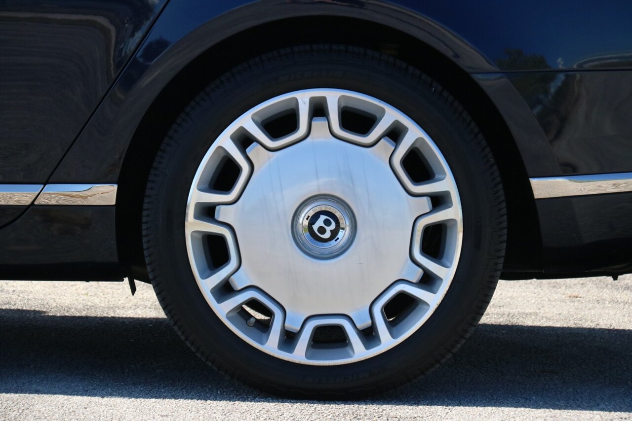 2016 Bentley Mulsanne   - Photo 57 - Stuart, FL 34997