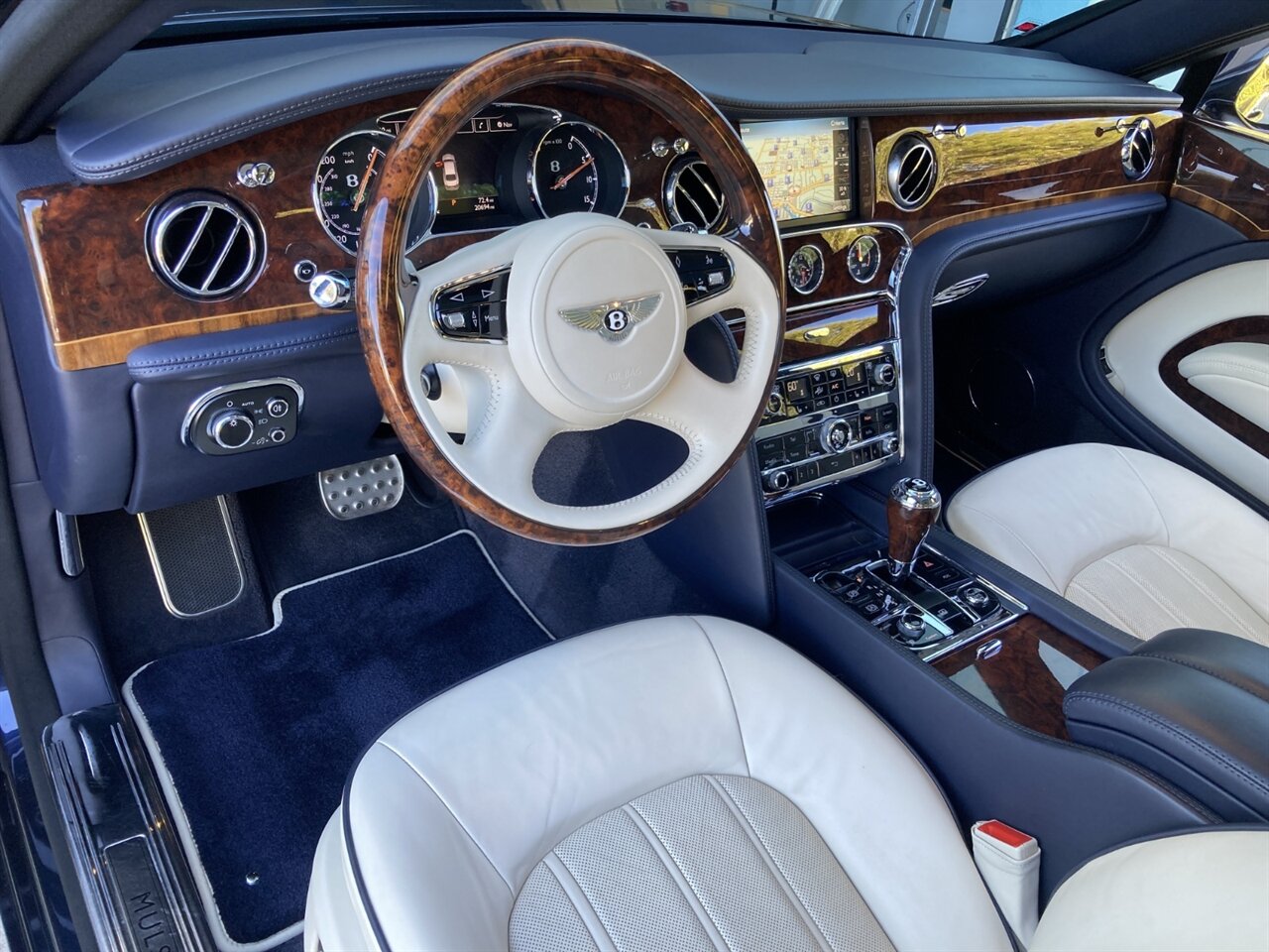 2016 Bentley Mulsanne   - Photo 24 - Stuart, FL 34997