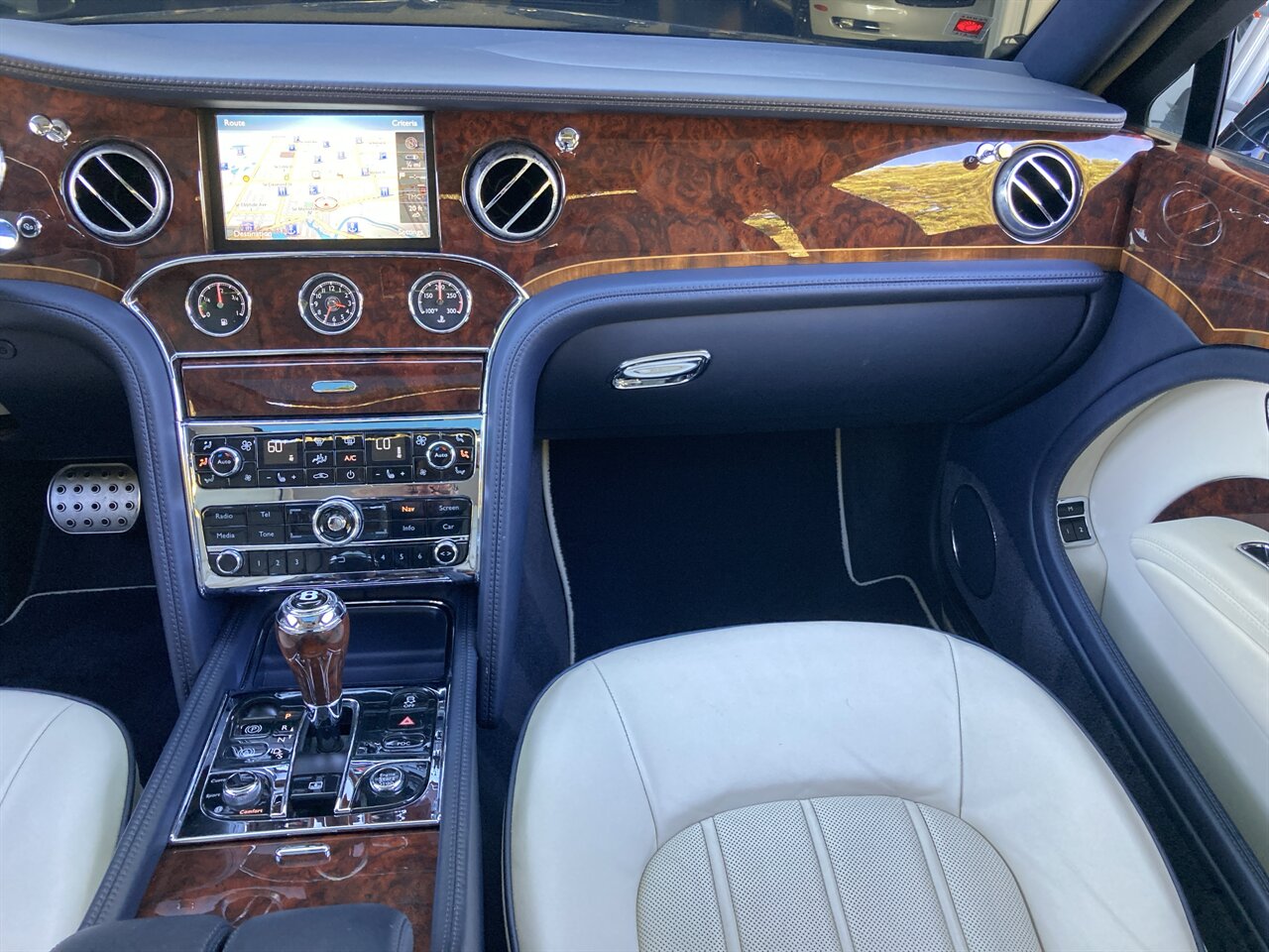 2016 Bentley Mulsanne   - Photo 23 - Stuart, FL 34997