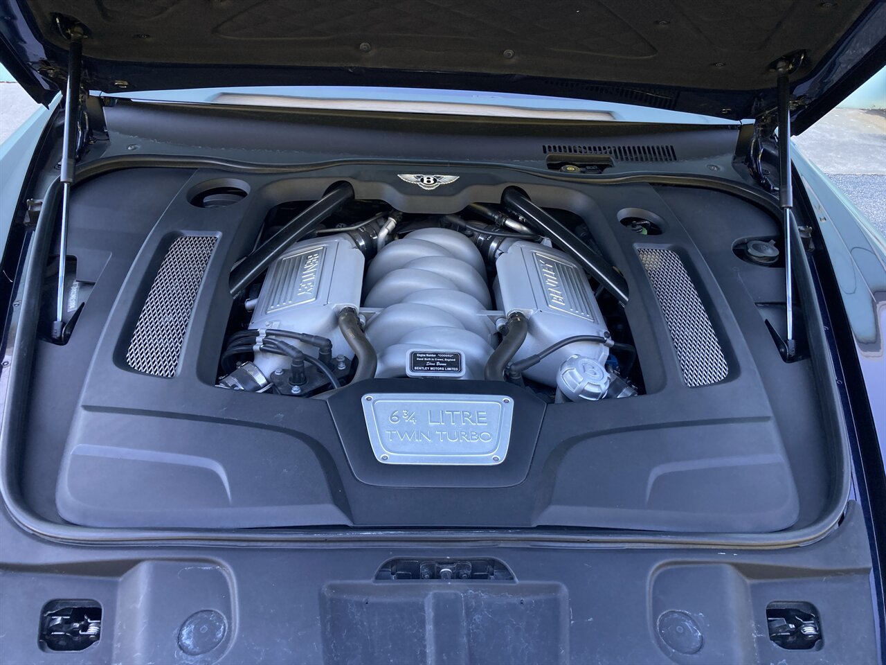 2016 Bentley Mulsanne   - Photo 49 - Stuart, FL 34997