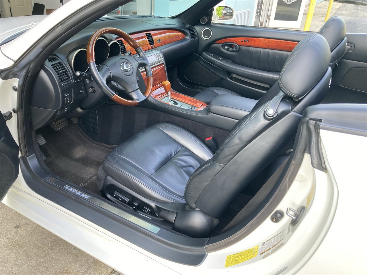 2006 Lexus SC 430 - Photo 14 - Stuart, FL 34997