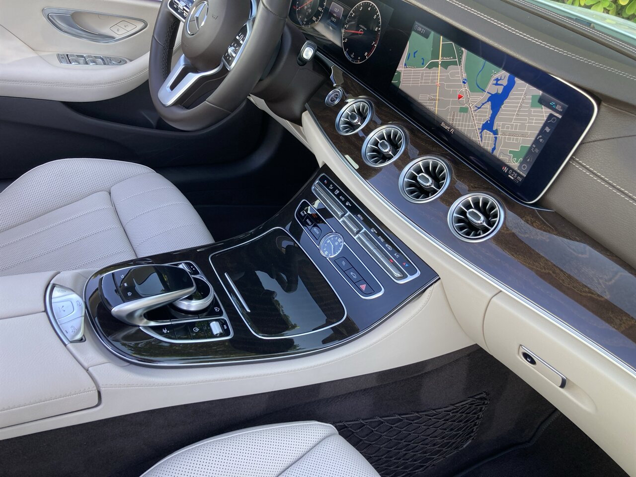 2020 Mercedes-Benz E 450 - Photo 29 - Stuart, FL 34997