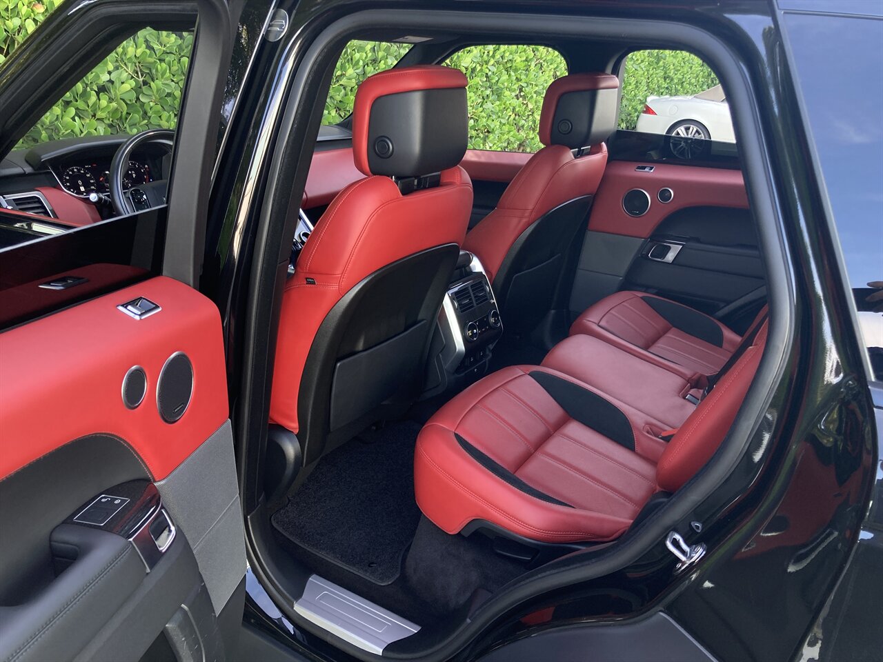 2019 Land Rover Range Rover Sport Supercharged Dynamic   - Photo 16 - Stuart, FL 34997