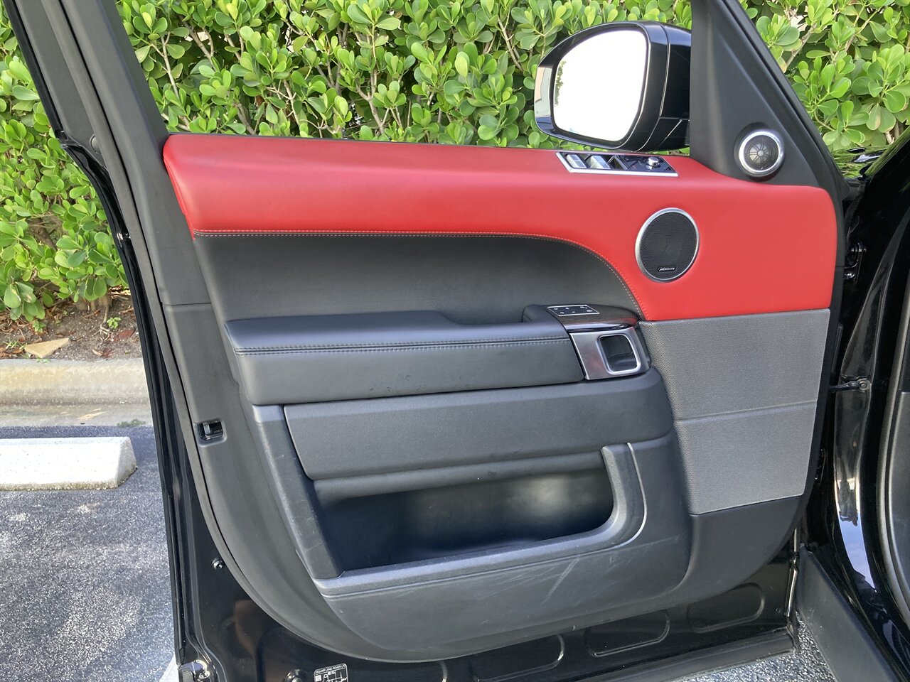 2019 Land Rover Range Rover Sport Supercharged Dynamic   - Photo 34 - Stuart, FL 34997
