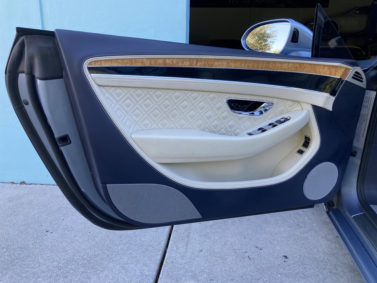 2020 Bentley Continental GTC - Photo 30 - Stuart, FL 34997