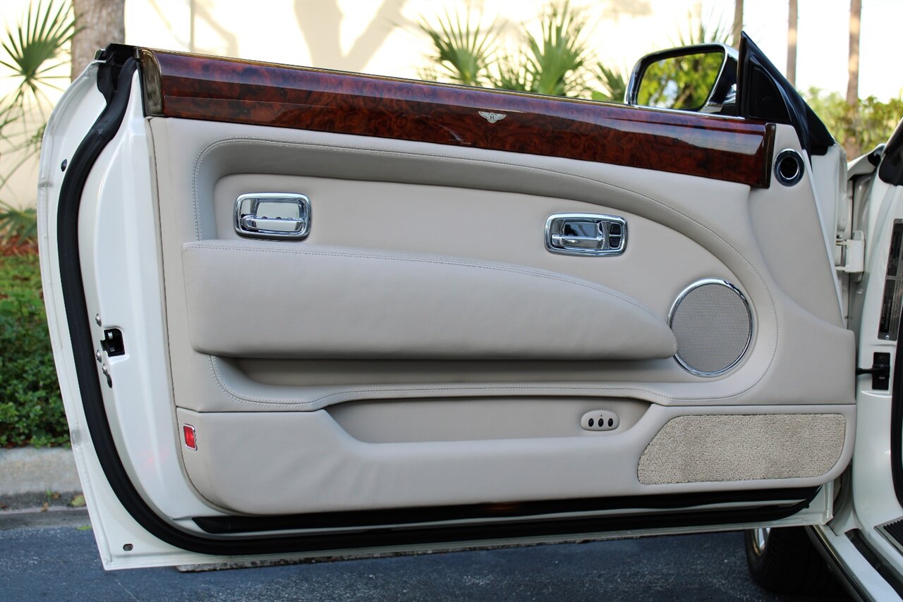 2008 Bentley Azure   - Photo 35 - Stuart, FL 34997