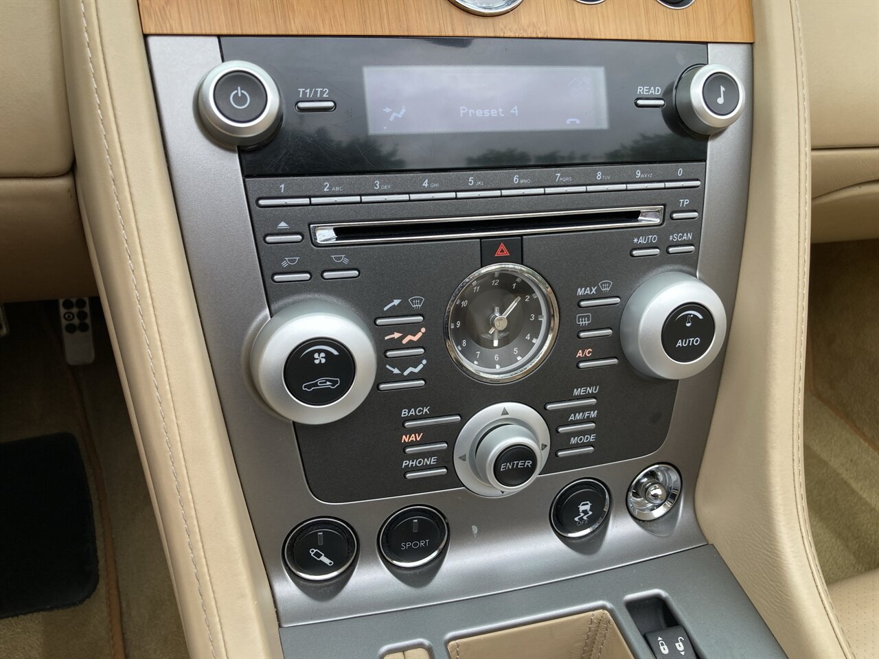 2011 Aston Martin DB9 Volante - Photo 27 - Stuart, FL 34997
