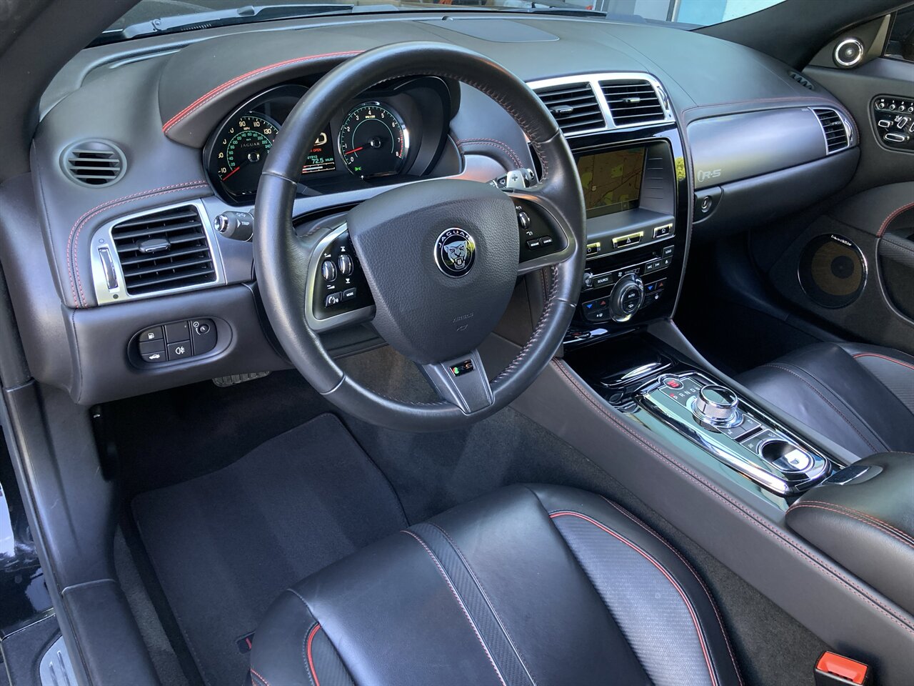 2015 Jaguar XK XKR-S   - Photo 18 - Stuart, FL 34997