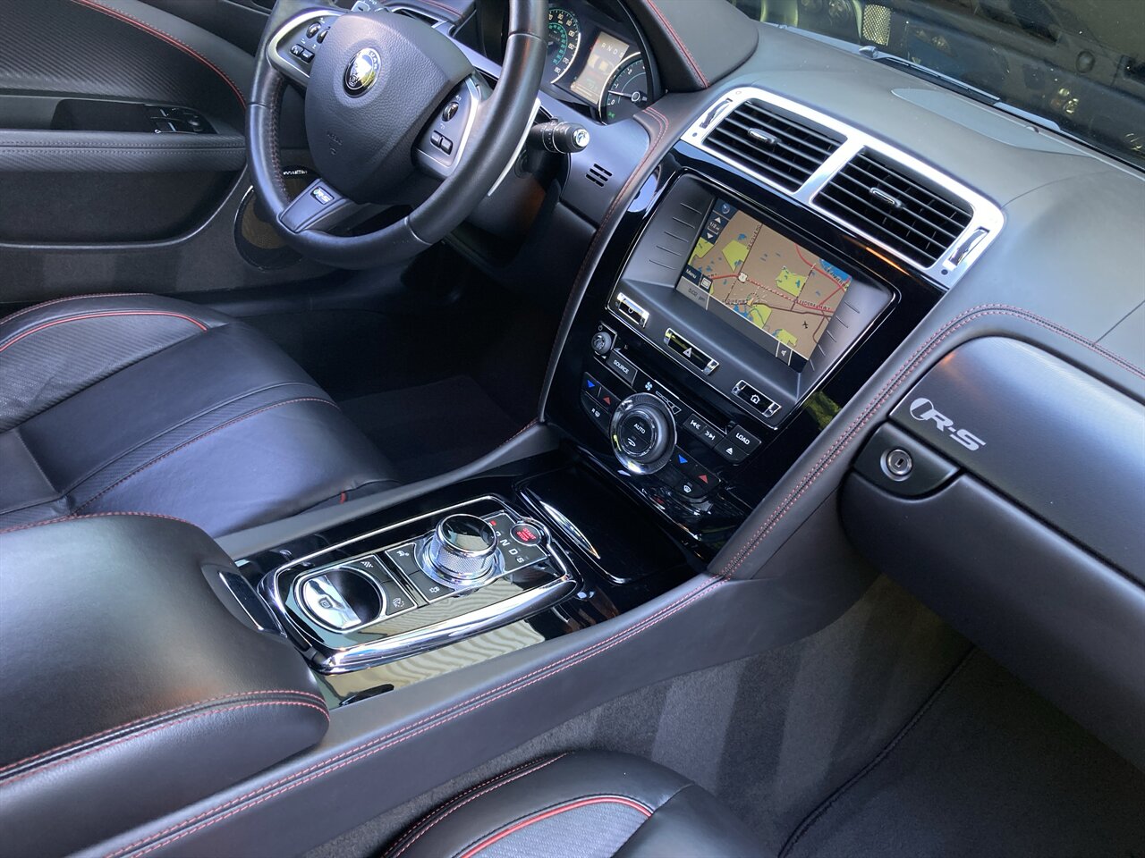 2015 Jaguar XK XKR-S   - Photo 27 - Stuart, FL 34997
