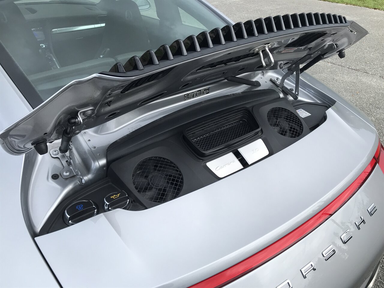 2018 Porsche 911 Carrera 4   - Photo 36 - Stuart, FL 34997