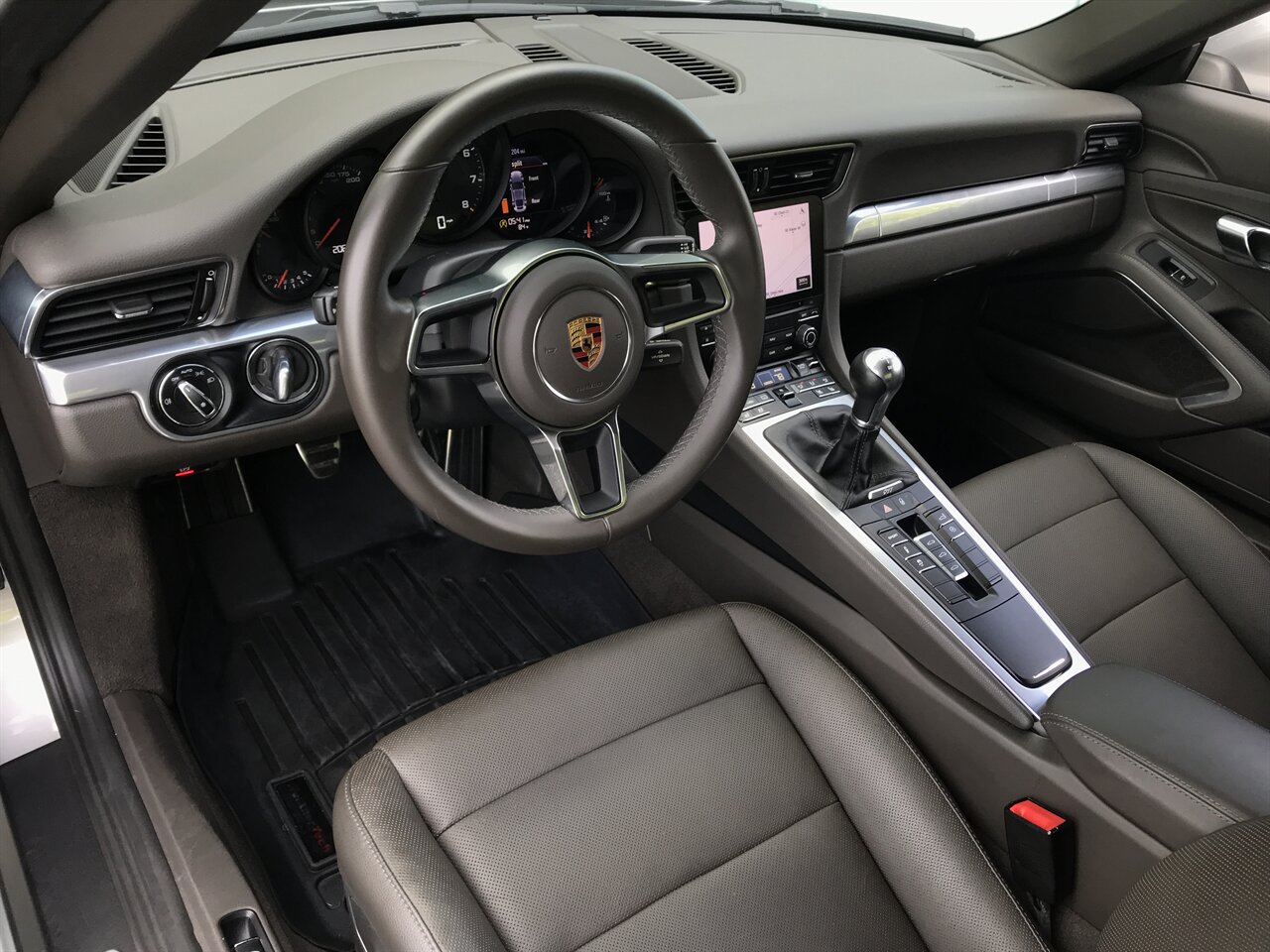 2018 Porsche 911 Carrera 4   - Photo 23 - Stuart, FL 34997