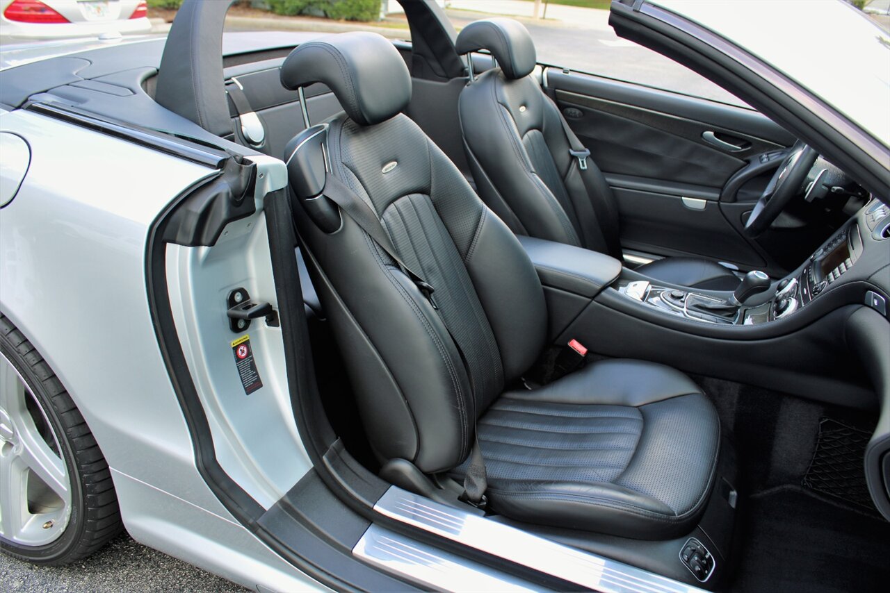 2008 Mercedes-Benz SL 55 AMG   - Photo 15 - Stuart, FL 34997