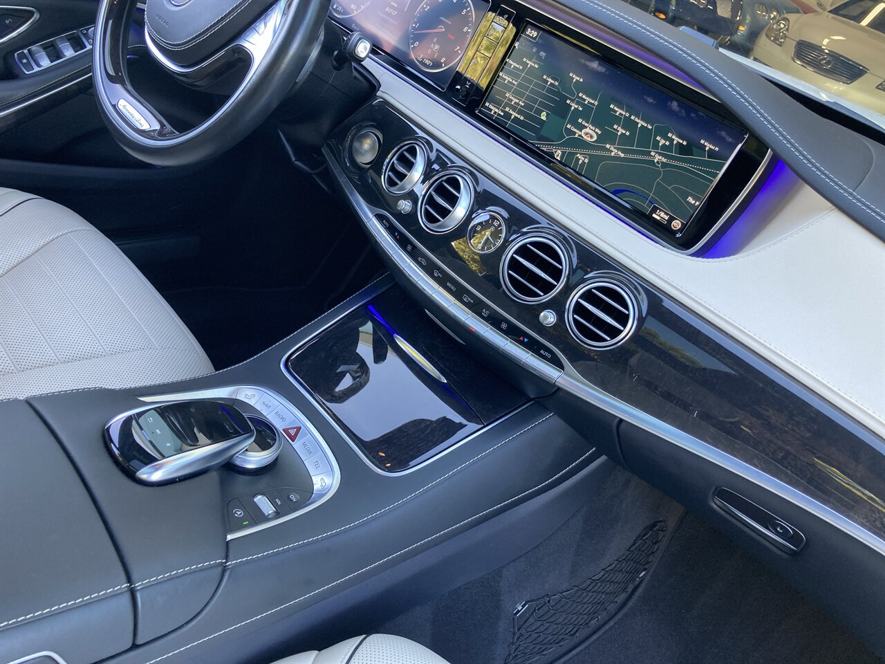 2017 Mercedes-Benz S 550 4MATIC - Photo 31 - Stuart, FL 34997