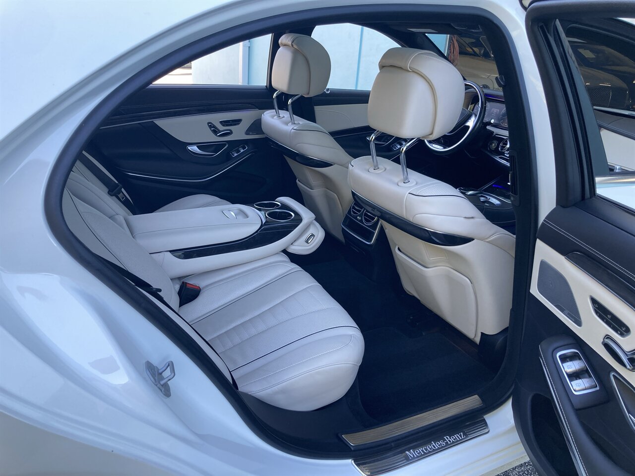 2017 Mercedes-Benz S 550 4MATIC - Photo 19 - Stuart, FL 34997