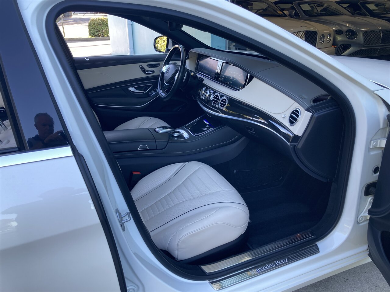 2017 Mercedes-Benz S 550 4MATIC - Photo 21 - Stuart, FL 34997